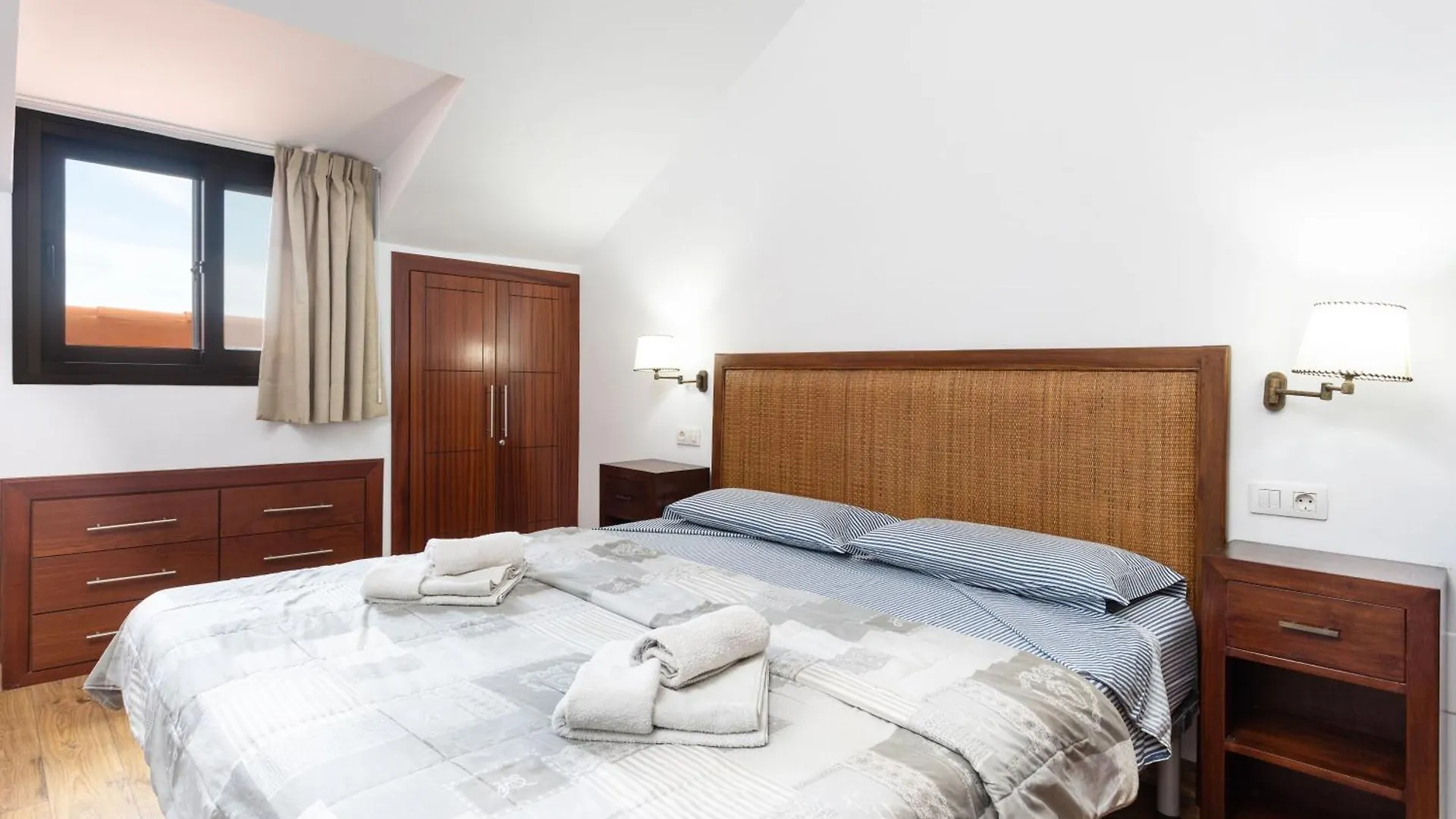 Apartment Attic Las Vistas Mit Wunderschoenem Meerblick Playa de las Americas