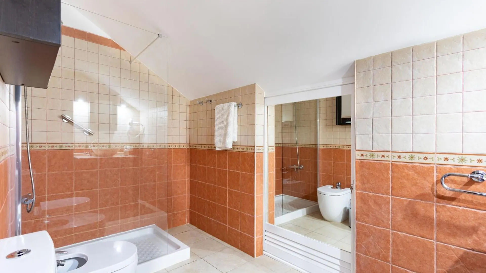 Apartment Attic Las Vistas Mit Wunderschoenem Meerblick Playa de las Americas  Spain